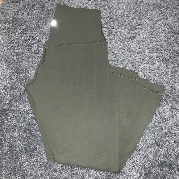lululemon athletica Pants - Lululemon Align Cropped Leggings